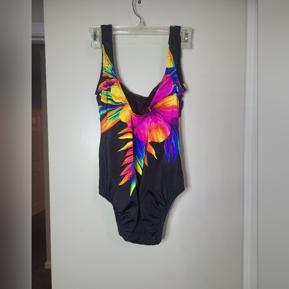 Longitude Swim One Piece Size 8 Swimsuit By Longitude Poshmark